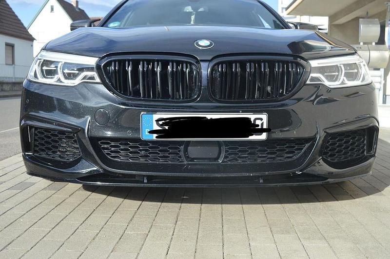 Schwarz Gebraucht 2020 BMW M550 Sport Line Limousine | 45.128 € (Guter Preis) - Bild 1/4