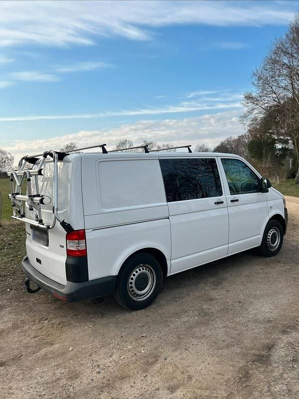 Second-hand VW T5 102 CP (75 kW) 2014 Alb Van