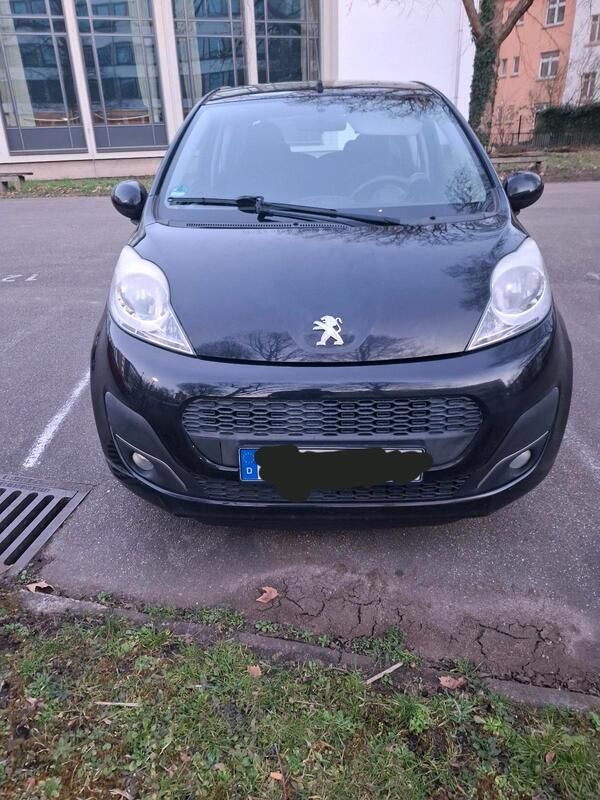 Schwarz Gebraucht 2012 Peugeot 107 Kleinwagen | 999 € (Fairer Preis) - Bild 1/4
