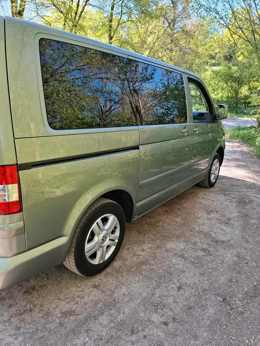 Usado VW T5 174 HP (127 kW) 2003 Verde Van