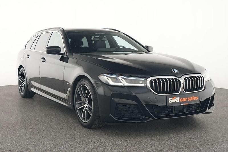 Schwarz Gebraucht 2023 BMW 540 M Sport Kombi | 39.440 € (Superpreis) - Bild 1/4