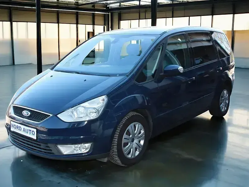 Używany Ford Galaxy 140 KM (102 kW) 2008 Niebieski Minivan