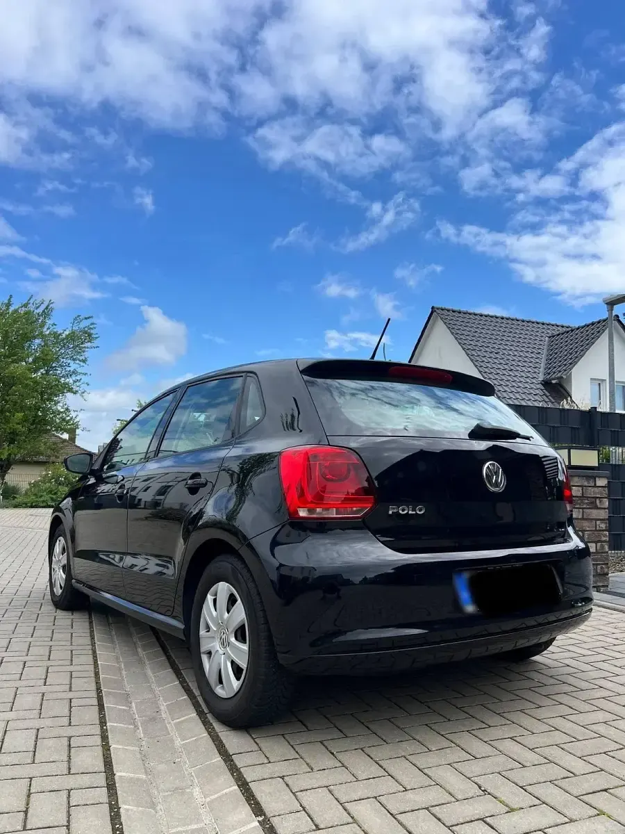 Gebraucht VW Polo Team 60 PS (44 kW) 2010 Schwarz Kleinwagen