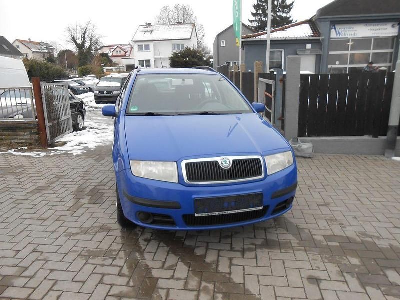 Gebraucht Skoda Fabia Ambiente 101 PS (74 kW) 2006 Blau Kombi