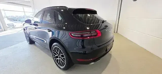 Gebraucht Porsche Macan 252 PS (185 kW) 2016 Schwarz SUV