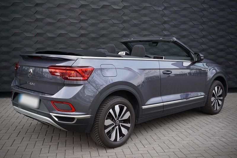 Gebraucht VW T-Roc Cabriolet Move 116 PS (85 kW) 2024 Grau Cabrio