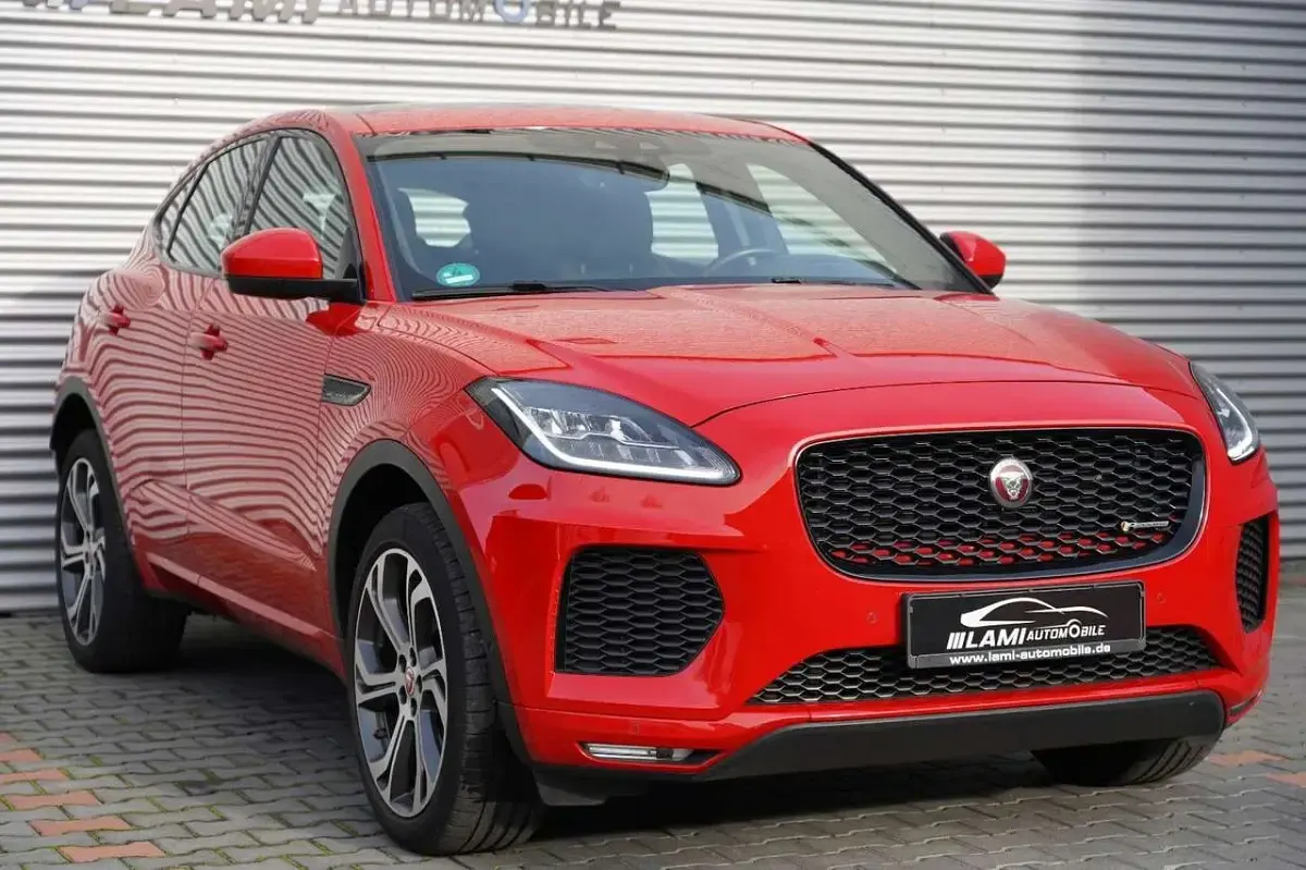 Gebraucht Jaguar E-Pace First Edition 249 PS (183 kW) 2018 Rot SUV