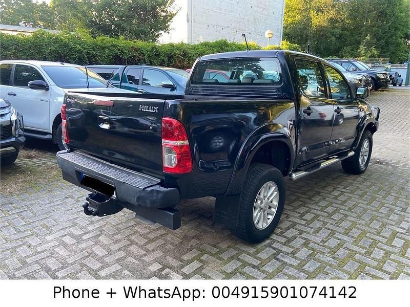 Gebraucht Toyota HiLux 144 PS (105 kW) 2007 Weiß metallic Pickup