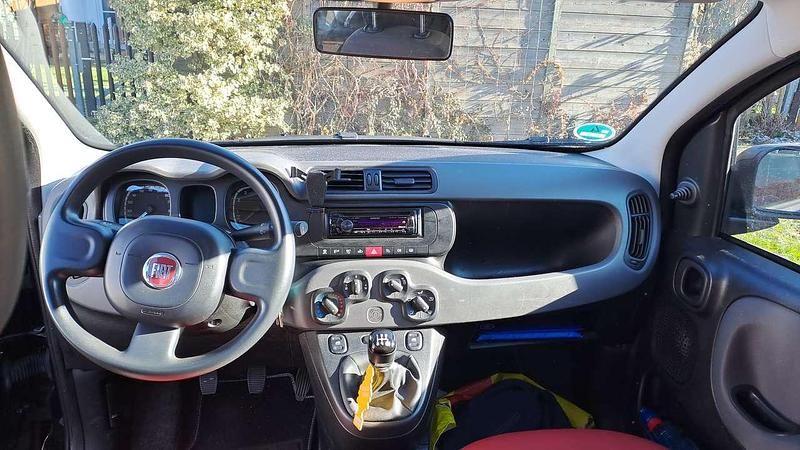 Gebraucht Fiat Panda Easy 69 PS (50 kW) 2016 Schwarz Kombi