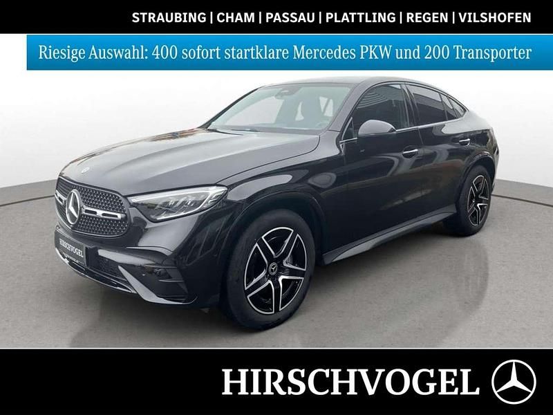 Metalliclack obsidianschwarz Gebraucht 2025 Mercedes 200 AMG line Coupé | 58.130 € (Teuer) - Bild 1/4