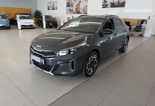 Neu Kia XCeed GT-Line 180 PS (132 kW) 2026 Silber SUV