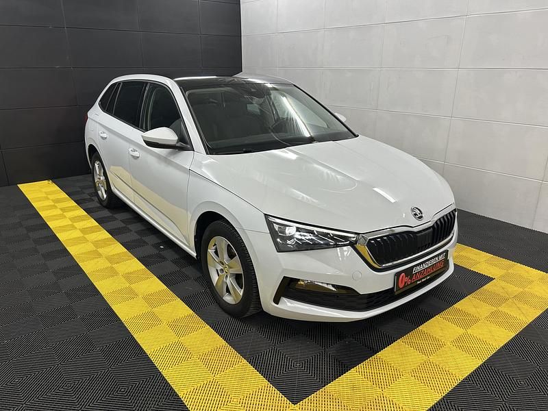 Gebraucht Skoda Scala Ambiente 150 PS (110 kW) 2021 Metallic Kleinwagen