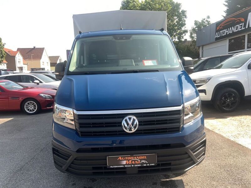 Gebraucht VW Crafter 177 PS (130 kW) 2018 Deep ocean blue Van