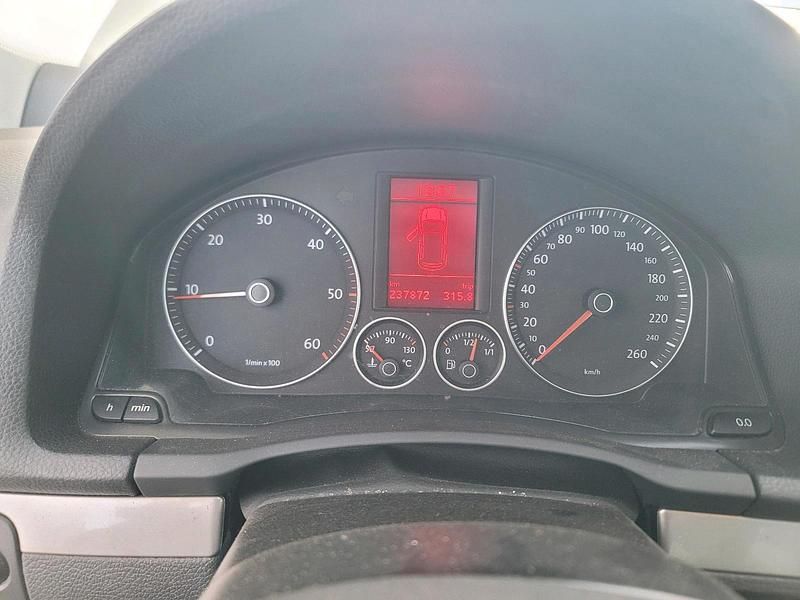 Gebraucht VW Golf V 140 PS (102 kW) 2008 Silber Kombi