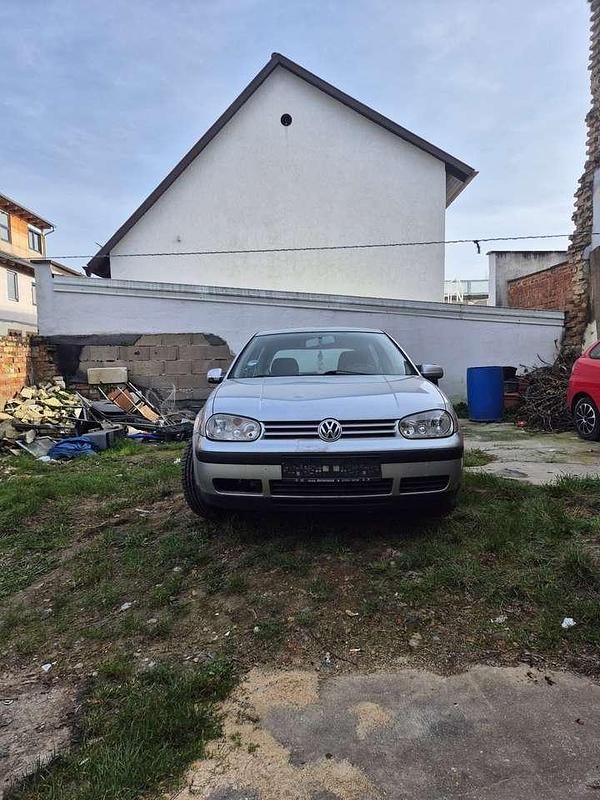 Gebraucht VW Golf IV 102 PS (75 kW) 2001 Limousine