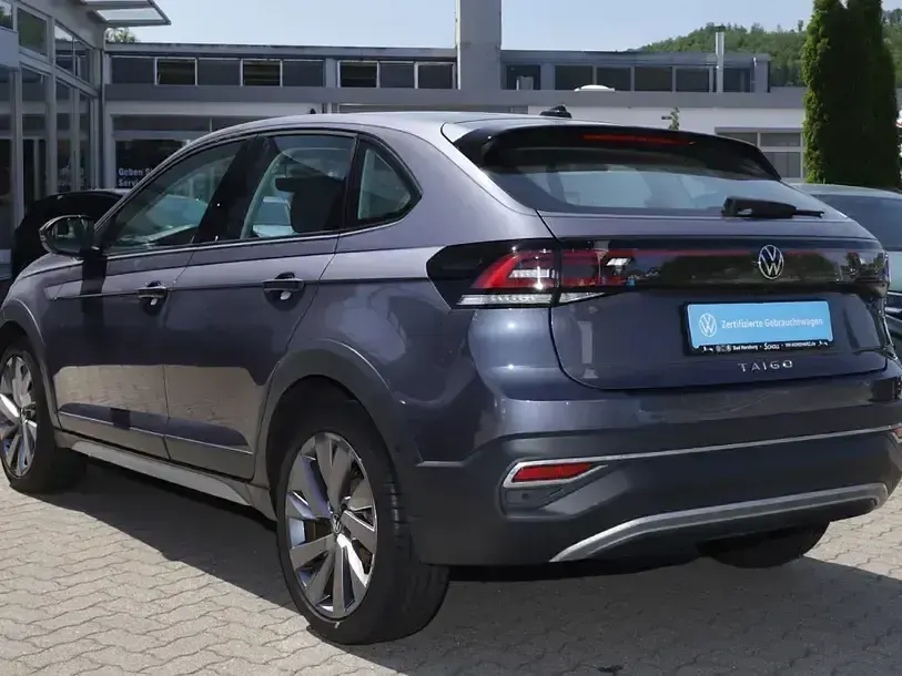 Gebraucht VW Taigo Style 110 PS (80 kW) 2022 Grau SUV