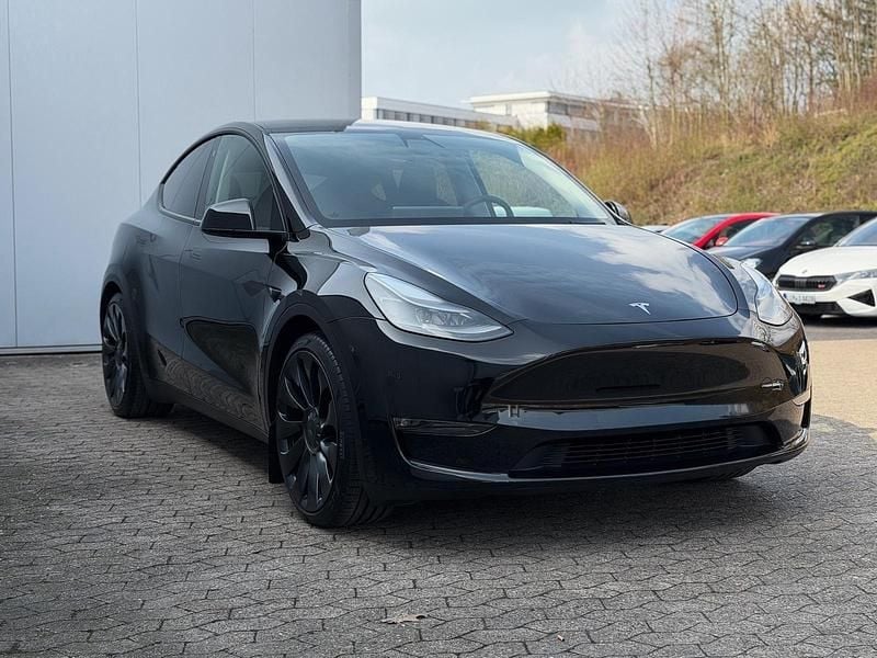 Gebraucht Tesla Model Y Performance 392 kW (534 PS) 2022 Schwarz SUV