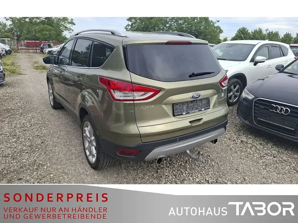 Gebraucht Ford Kuga Titanium 163 PS (119 kW) 2013 Braun SUV