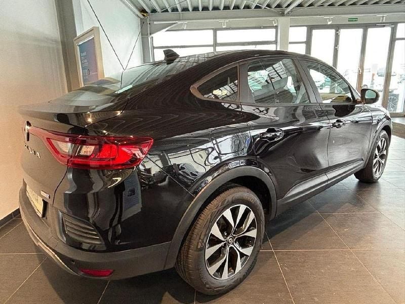 Gebraucht Renault Arkana Zen 143 PS (105 kW) 2022 Schwarz SUV