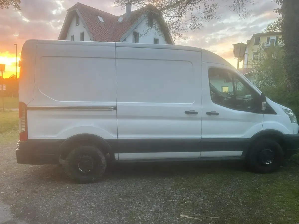 Gebraucht Ford Transit 125 PS (91 kW) 2014 Weiß Van