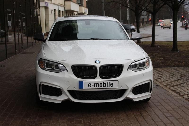 Gebraucht BMW M235 Performance 326 PS (239 kW) 2014 Weiß Coupé