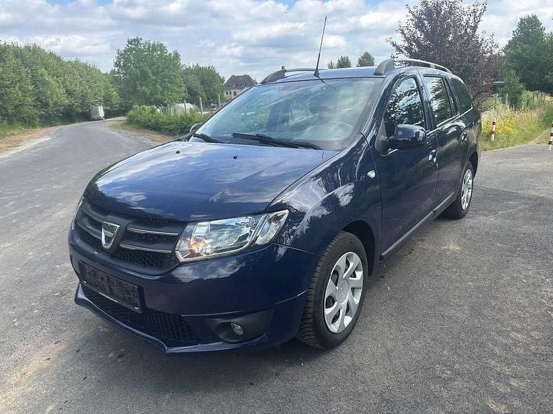 Blau Gebraucht 2016 Dacia Logan MCV Lauréate Kombi | 4.890 € (Fairer Preis) - Bild 1/4