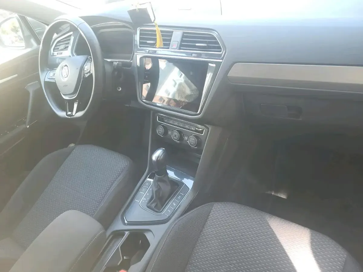 Gebraucht VW Tiguan Allspace 150 PS (110 kW) 2019 Silber SUV