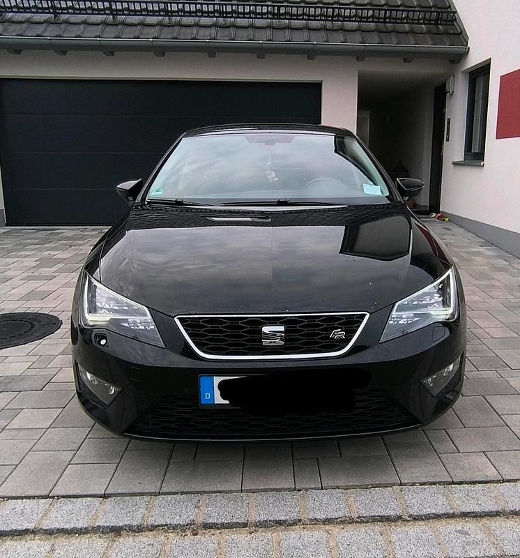 Schwarz Gebraucht 2016 Seat Leon Limousine | 9.000 € (Superpreis) - Bild 1/4