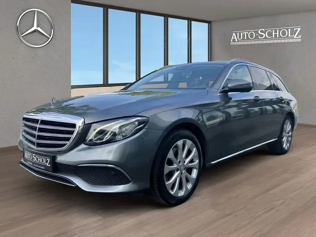 Brugt Mercedes E200 Avantgarde 184 HK (135 kW) 2017 Grå Stationcar