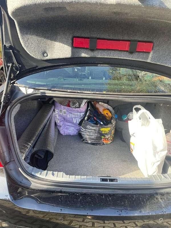 Gebraucht BMW 320 184 PS (135 kW) 2011 Limousine