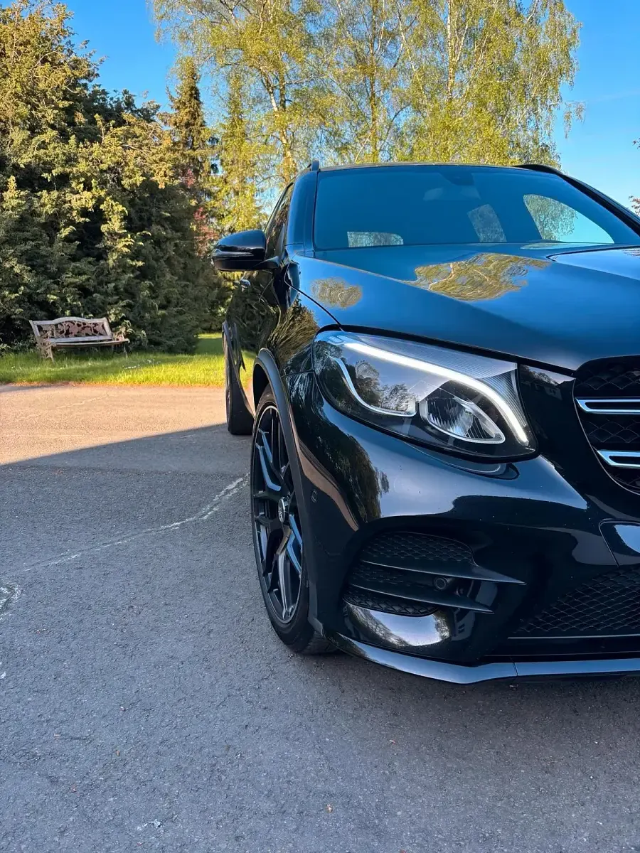 Gebraucht Mercedes GLC63 AMG AMG 258 PS (189 kW) 2017 Schwarz SUV
