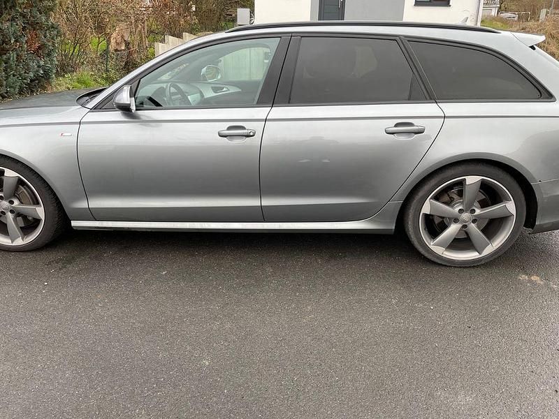Gebraucht Audi A6 Sport 313 PS (230 kW) 2013 Grau Kombi