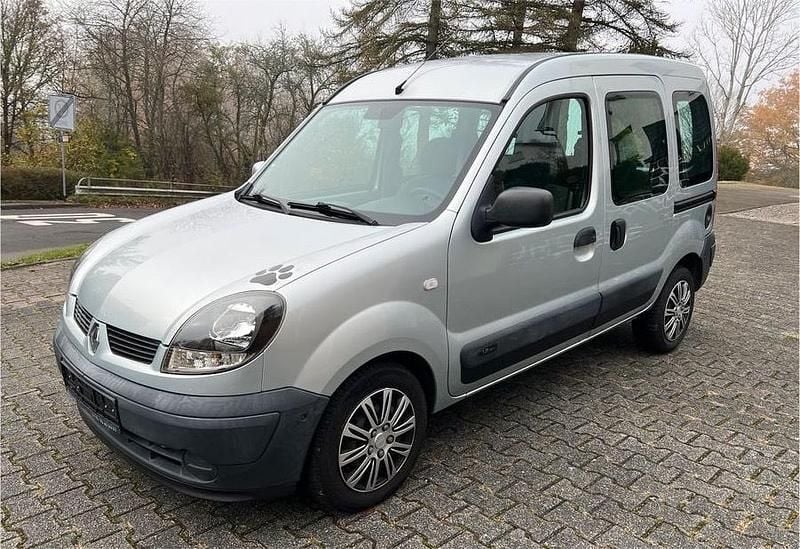Silber Gebraucht 2005 Renault Kangoo Campus Limousine | 1.990 € (Fairer Preis) - Bild 1/4