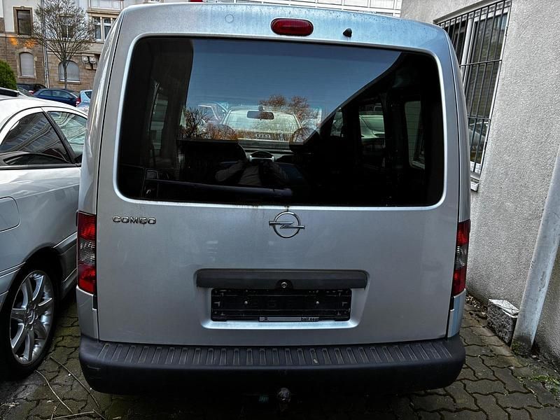 Gebraucht Opel Combo 94 PS (69 kW) 2007 Grau Van / Kleinbus