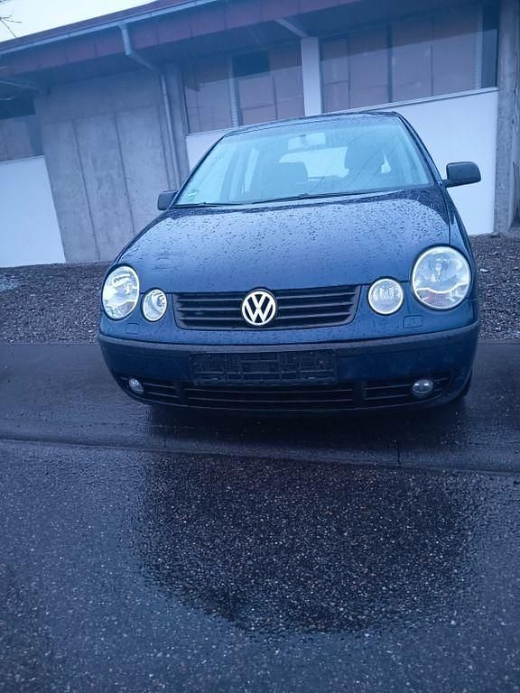 Blau Gebraucht 2002 VW Polo Comfortline Kleinwagen | 1.790 € (Fairer Preis) - Bild 1/4