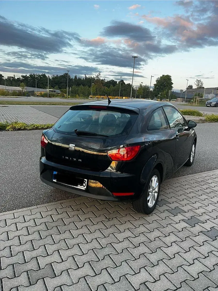 Usata Seat Ibiza SC Reference 69 CV (50 kW) 2014 Nero Utilitaria