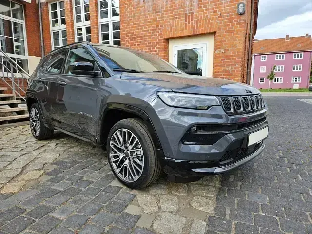 Novo Jeep Compass Summit 131 HP (96 kW) 2025 Cinzento SUV