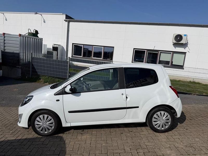 Gebraucht Renault Twingo 76 PS (55 kW) 2009 Weiß Kleinwagen