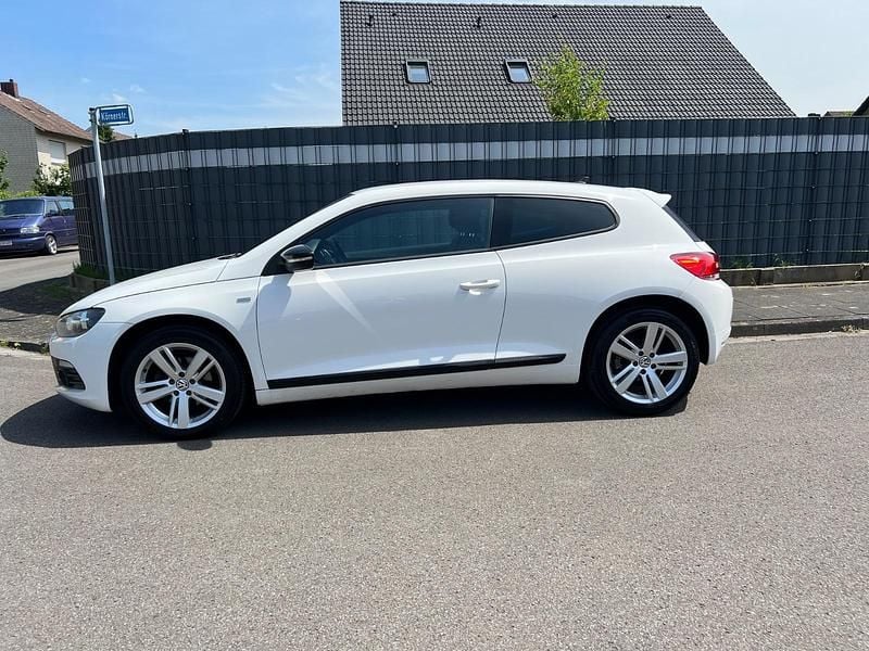 Gebraucht VW Scirocco Match 122 PS (89 kW) 2012 Weiß Coupé