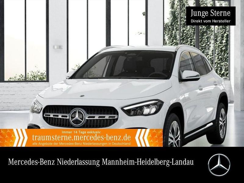 Gebraucht Mercedes GLA200 Progressive 150 PS (110 kW) 2025 Weiß SUV