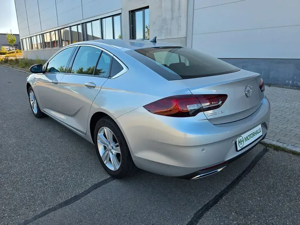Gebraucht Opel Insignia Business 174 PS (127 kW) 2023 Silber Limousine