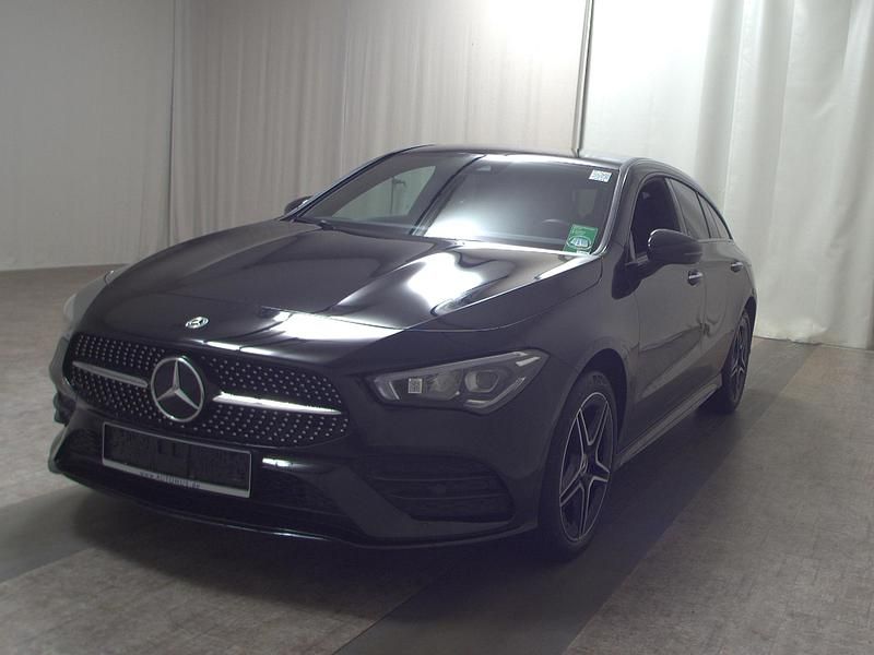 Gebraucht Mercedes CLA250e Shooting Brake AMG line 218 PS (160 kW) 2022 Schwarz Kombi