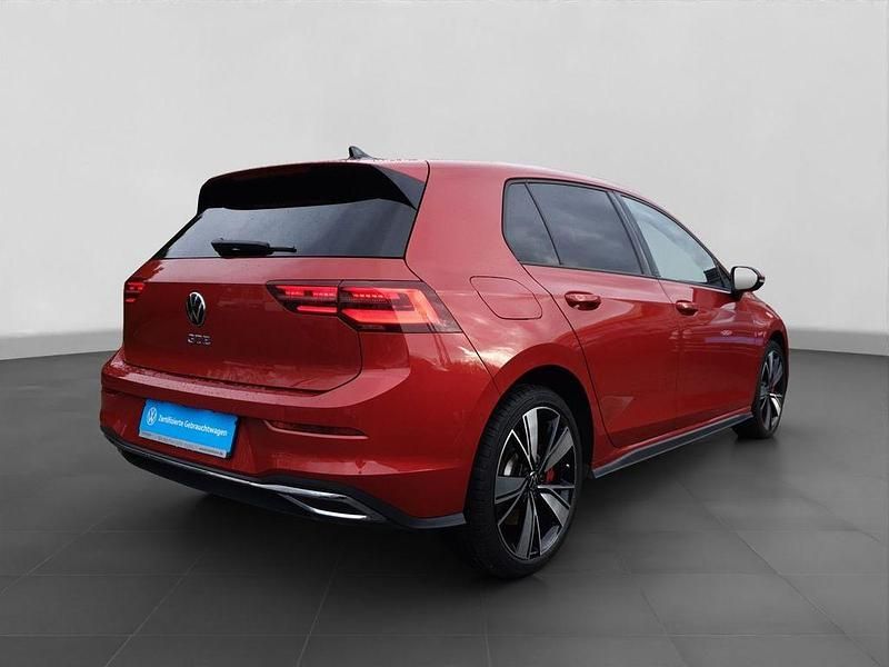 Gebraucht VW Golf GTE 245 PS (180 kW) 2022 Rot Limousine