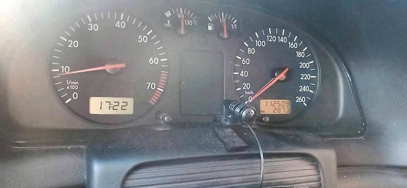 Gebraucht VW Passat 125 PS (91 kW) 1999 Blau Limousine