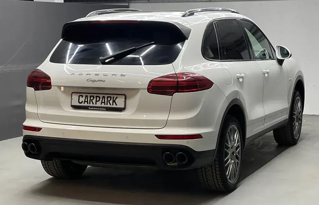 Gebraucht Porsche Cayenne Diesel 262 PS (192 kW) 2015 Weiß SUV