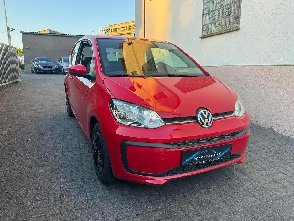 Usado VW up! move up! 60 CV (44 kW) 2018 Rojo Utilitario