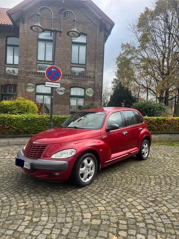 Rot Gebraucht 2001 Chrysler PT Cruiser Limousine | 1.850 € (Etwas zu teuer) - Bild 1/4