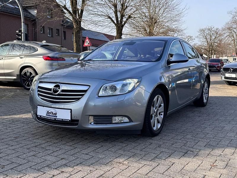 Gebraucht Opel Insignia Innovation 140 PS (102 kW) 2016 Silber Limousine