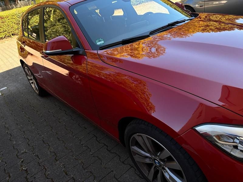 Second-hand BMW 120 184 CP (135 kW) 2019 Roșu Hatchback
