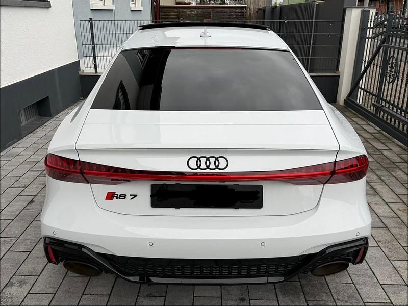 Gebraucht Audi RS7 Design 600 PS (441 kW) 2021 Weiß Kleinwagen